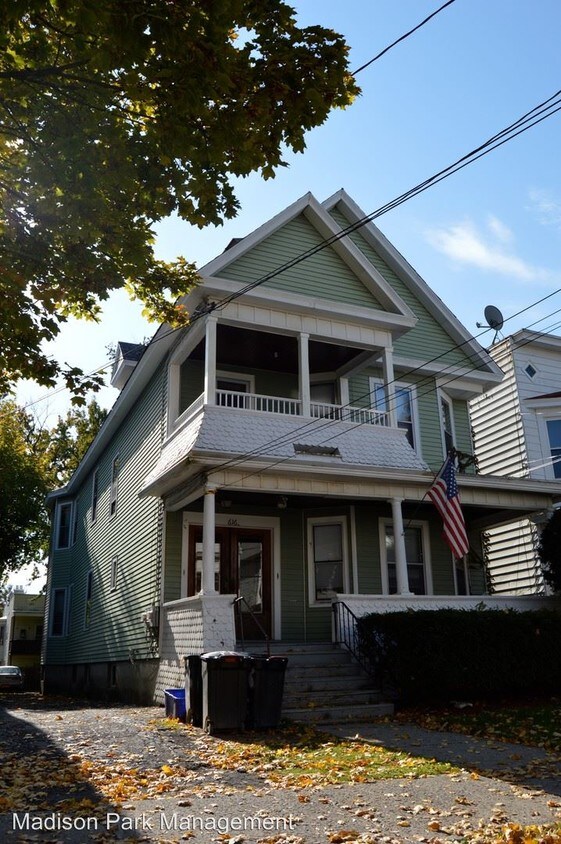 Foto principal - 616 Myrtle Ave