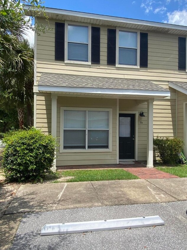 15284 US-331 BUS, Freeport, FL 32439 - Townhouse for Rent in Freeport ...