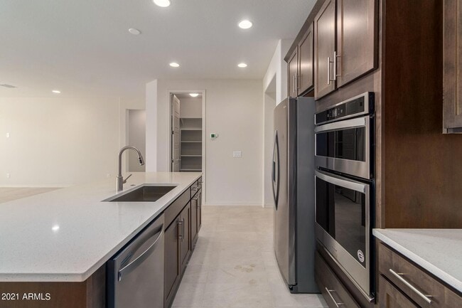 Foto del edificio - 22857 E Marsh Rd