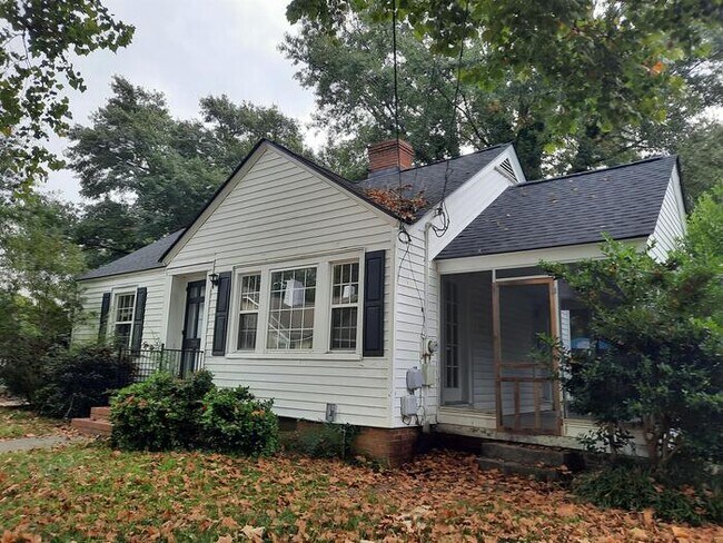 Foto del edificio - 203 Kincaid Ave NW