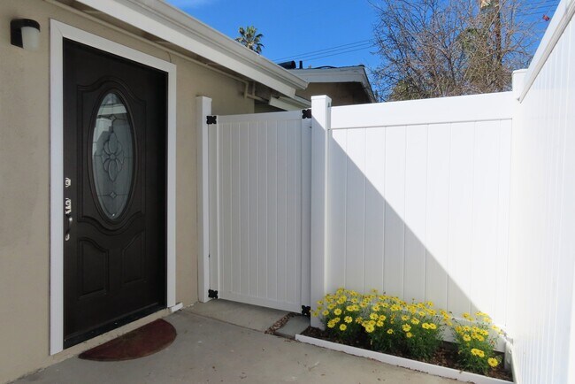 Front Door Entry - 20825 Martha St