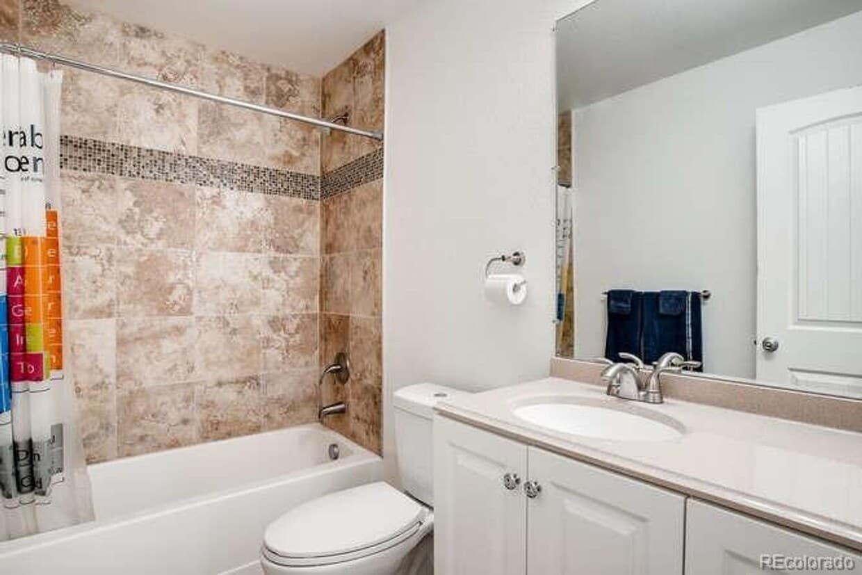 Updated Contemporary Designed Home! Great ... - Updated Contemporary Designed Home! Great ...