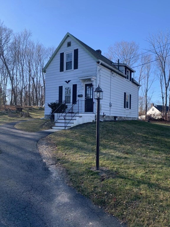 Primary Photo - 22 Ward Street Rear