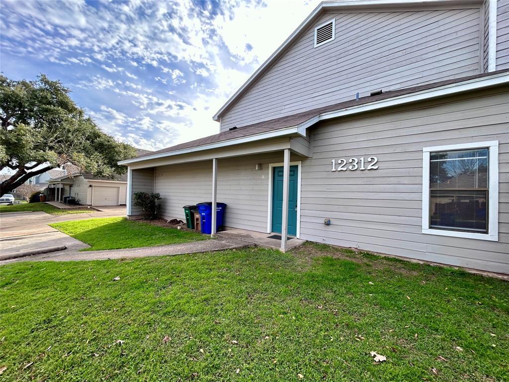12312 Abney Dr, Austin, TX 78729 Townhome Rentals in Austin TX