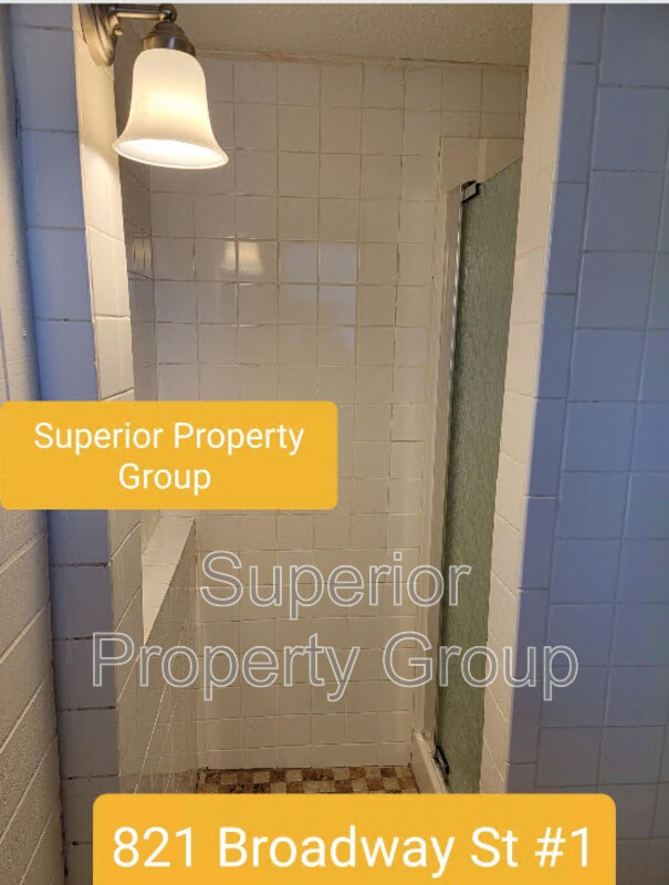 Foto del edificio - 821 Broadway