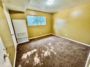 Building Photo - 2201 N Grand Blvd