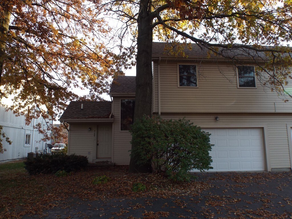 4134 Rodeo Dr, Sylvania, OH 43560 Townhome Rentals in Sylvania OH