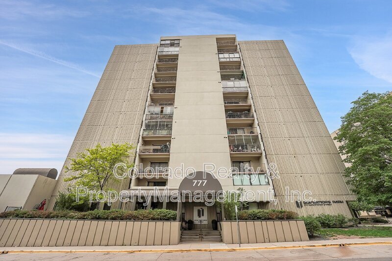 Foto principal - 777 N Washington St