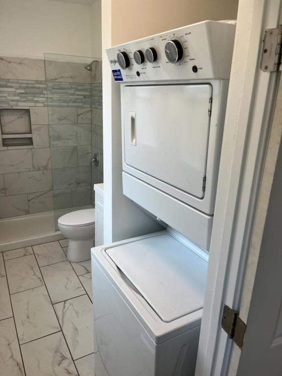 Photo - 712 Mary St House