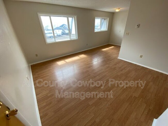 Foto del edificio - 2371 W Harrison St