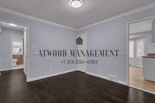 Foto del edificio - This beautifully updated 4-bedroom, 2-bath single-family home is ready for move-in!