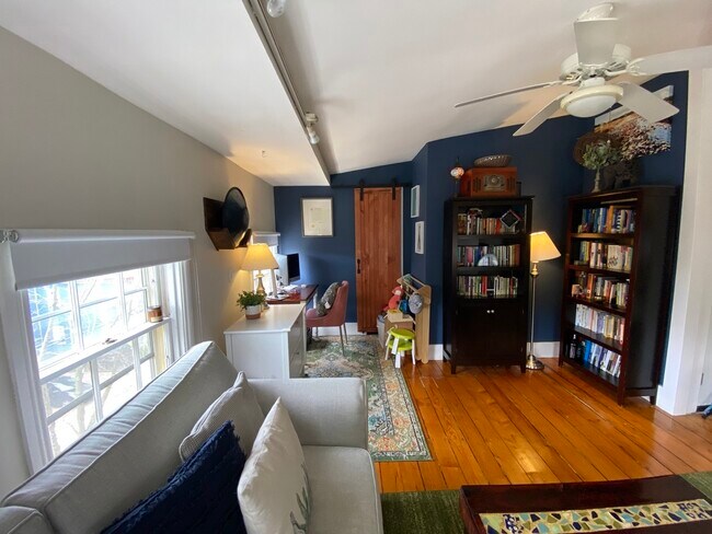 Living Room - 165 Prospect St