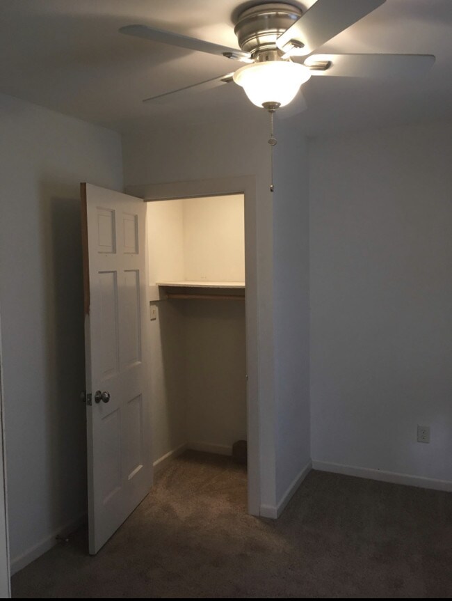 Building Photo - 2108 Yucca Ave