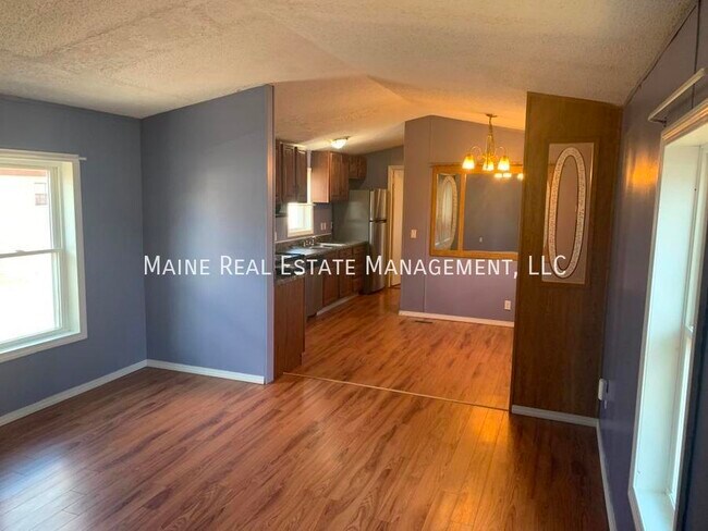 Building Photo - 56 Pheasant Hill Trailer Park
