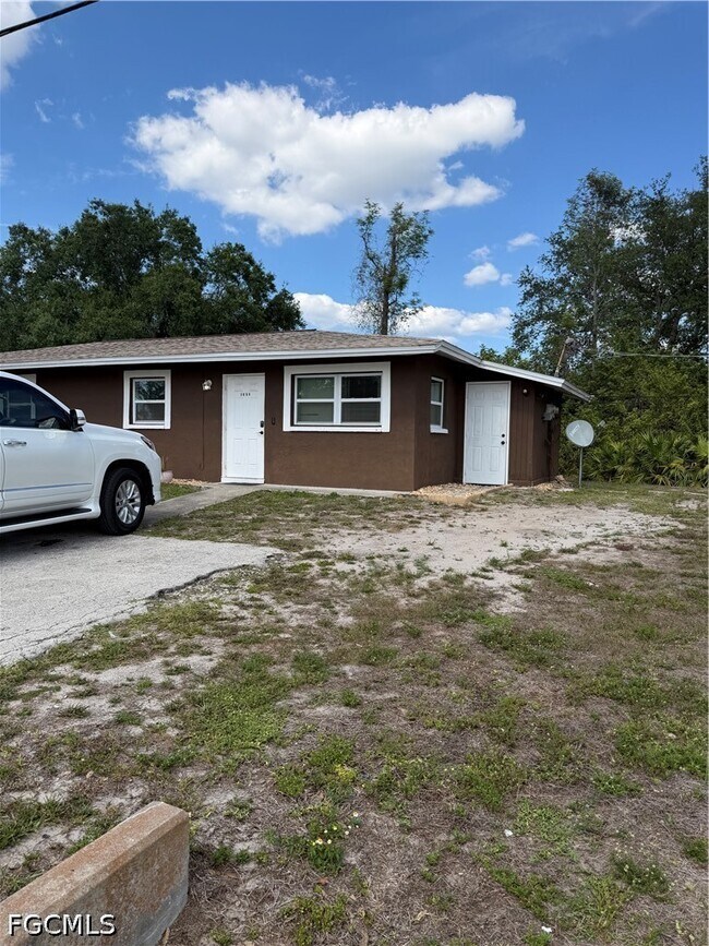 Building Photo - 2804 River Ridge Blvd