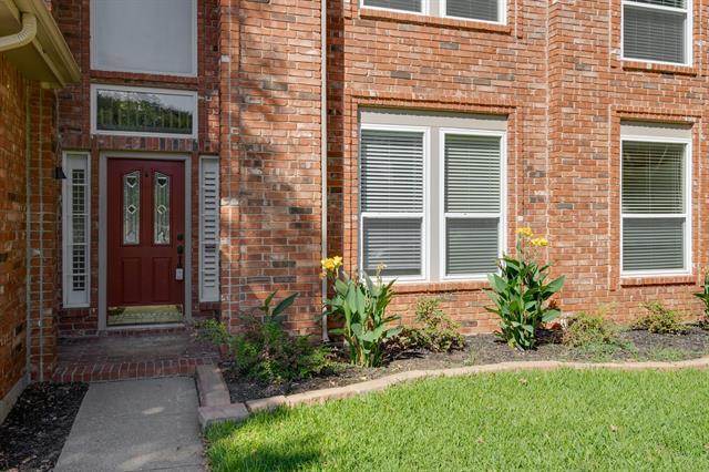 Foto del edificio - 3005 Brookhollow Ln