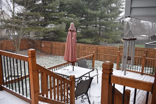 Foto del edificio - 3211 Southern Hills Dr