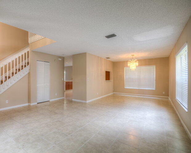 Building Photo - 10797 Cypress Lake Terrace
