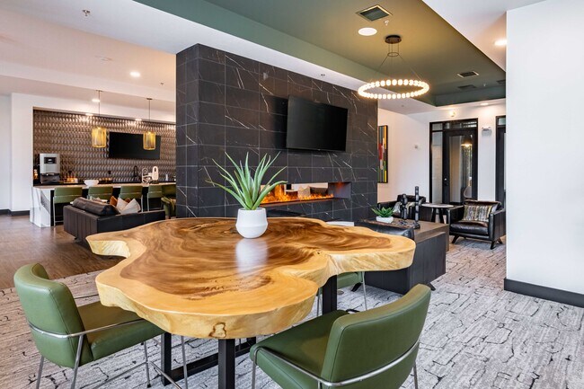 Foto del edificio - The Village Lofts