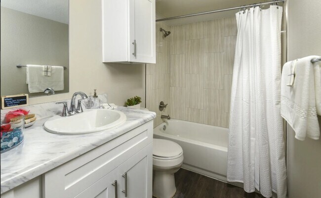 Foto del edificio - 600 Barwood Park