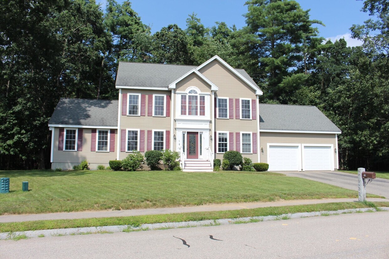 Foto principal - 48 Hickory Ln