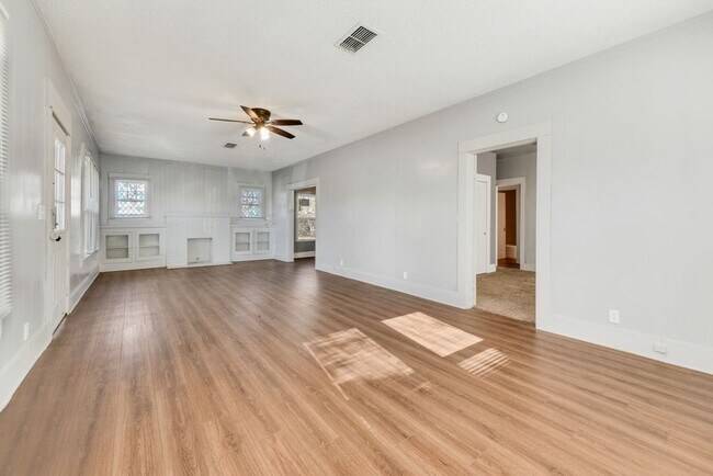 Foto del edificio - 432 N Denton St