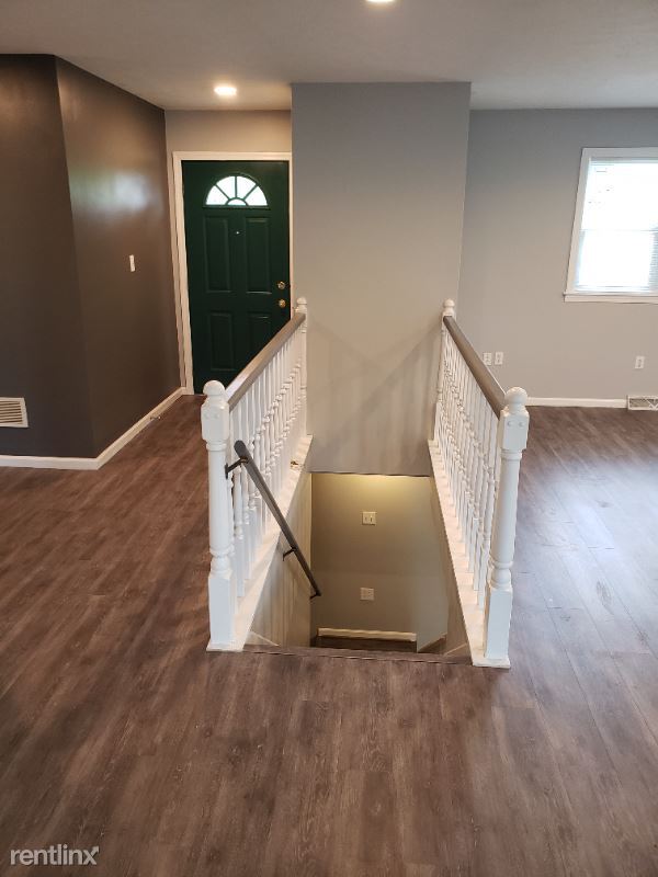 Primary Photo - 2 br, 2 bath Townhome - 500 Bantam Ridge Road