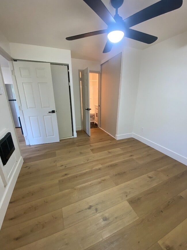 Building Photo - 120 Bellerive Blvd