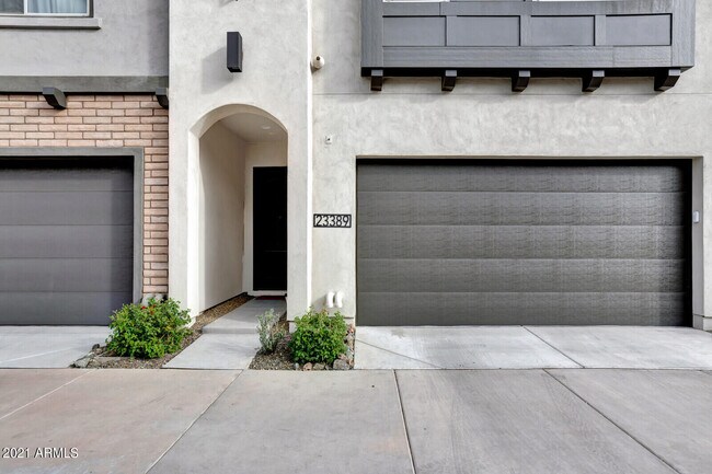 Building Photo - 23389 73rd Way