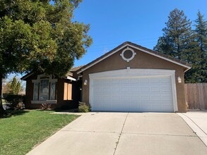 Building Photo - 9531 Castleshore Way