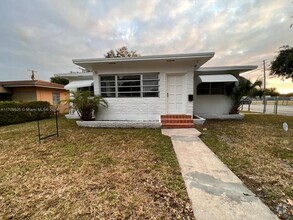 Building Photo - 890 NW 55th St