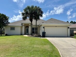 Building Photo - 90 Flamingo Dr