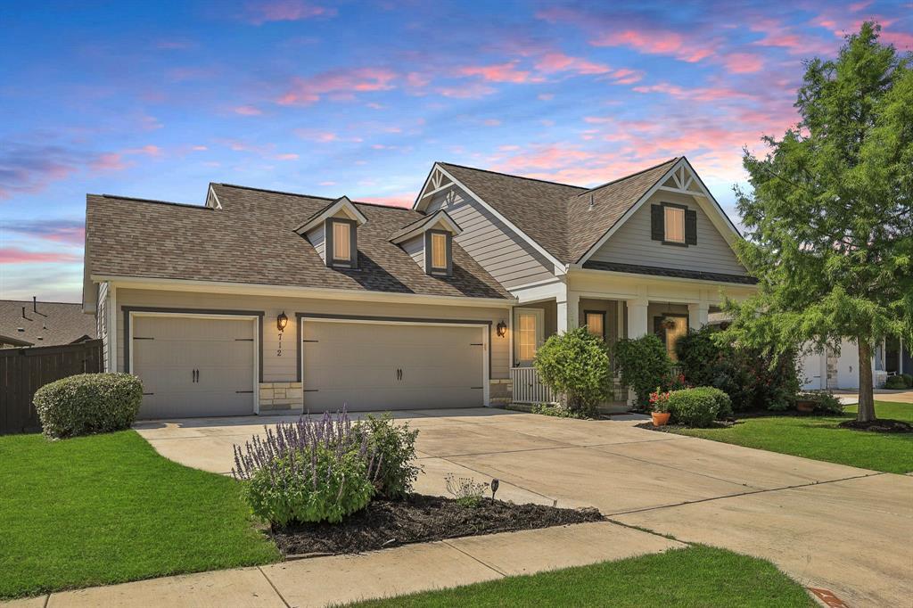 Foto principal - 712 Germander Rd