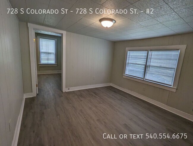 Foto del edificio - 728 S Colorado St