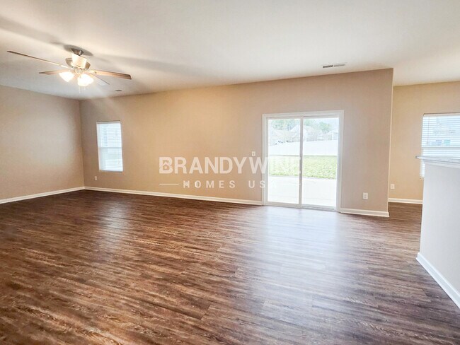 Foto del edificio - 9531 Weikert Rd