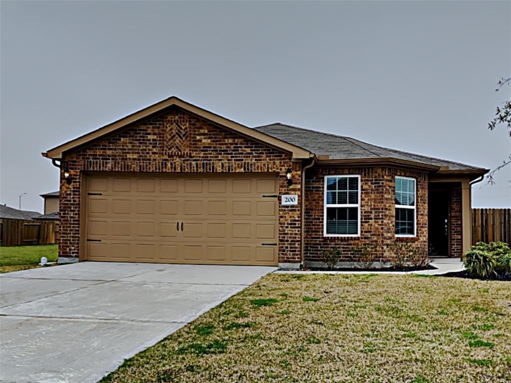200 Comanche Plns Rd, La Marque, TX 77568 House Rental in La Marque