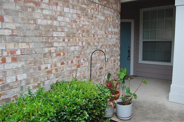 Building Photo - 7108 Wolfmont Ln