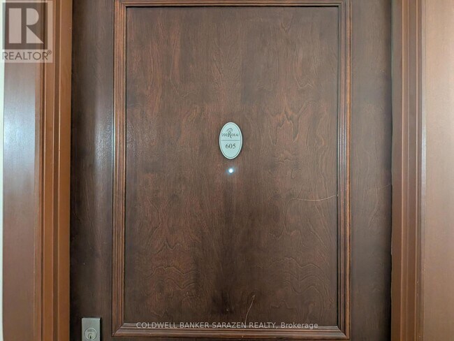 Photo du bâtiment - 200 Rideau St