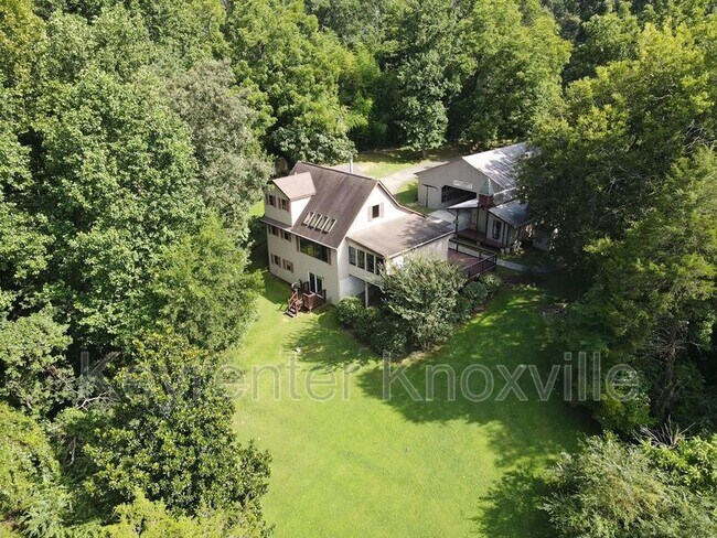Foto del edificio - 2935 Glendale Community Rd