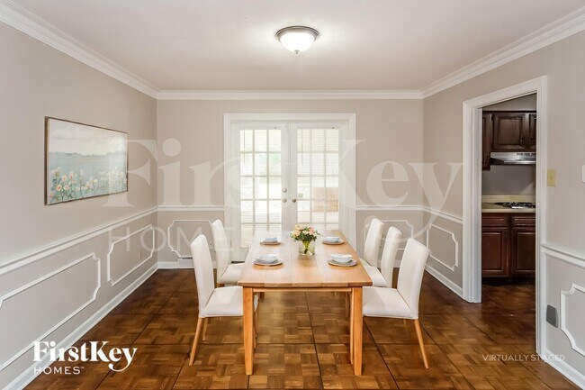 Foto del edificio - 6991 Dashwood Dr