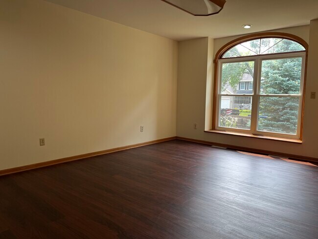 Foto del edificio - 5849 Oxbow Bend