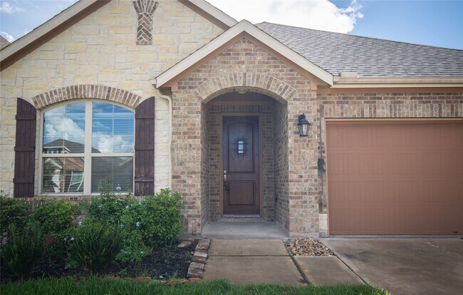Foto del edificio - 311 Lockridge Hill Ln