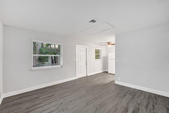 Foto del edificio - 232 SE 9th Ave