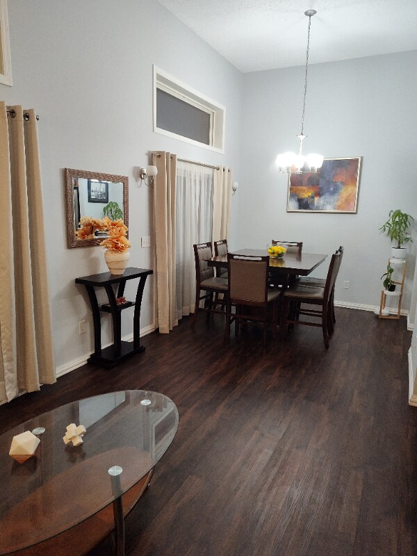 Foto del edificio - 6847 Christian Curve