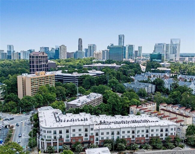 Foto del edificio - 3636 Habersham Rd NW