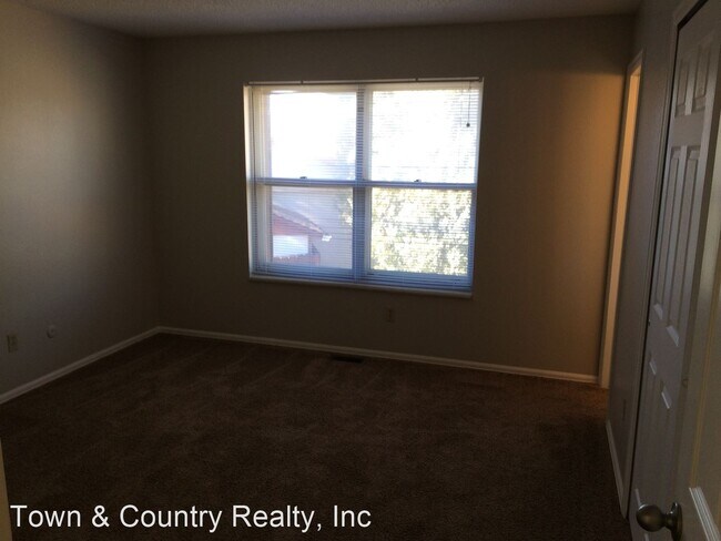 Building Photo - 4 br, 3 bath House - 3110 Raindrop Drive