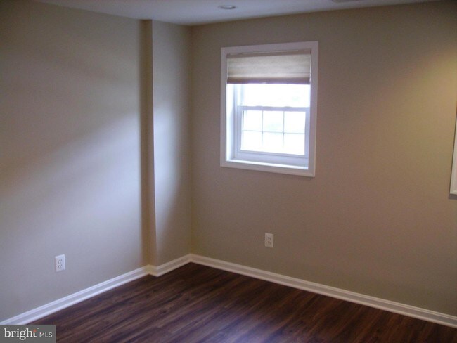 Building Photo - 7716 Jewelweed Ct