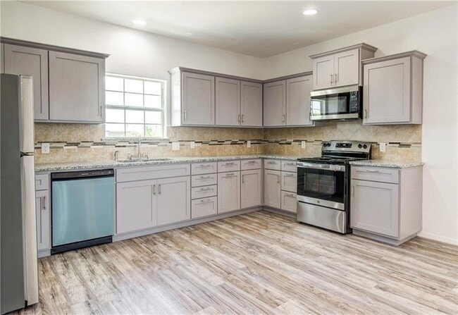 Foto del edificio - 141 Everest Cove