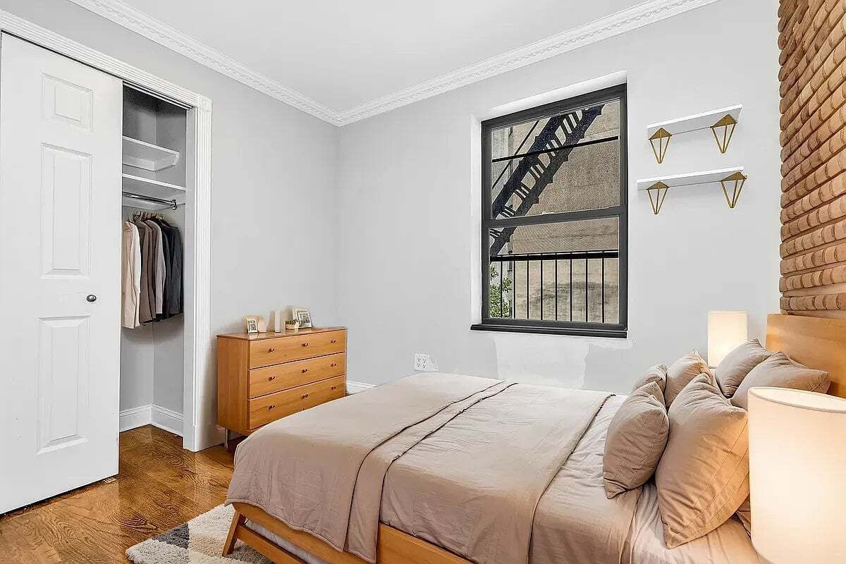 Foto del edificio - 179 Essex St