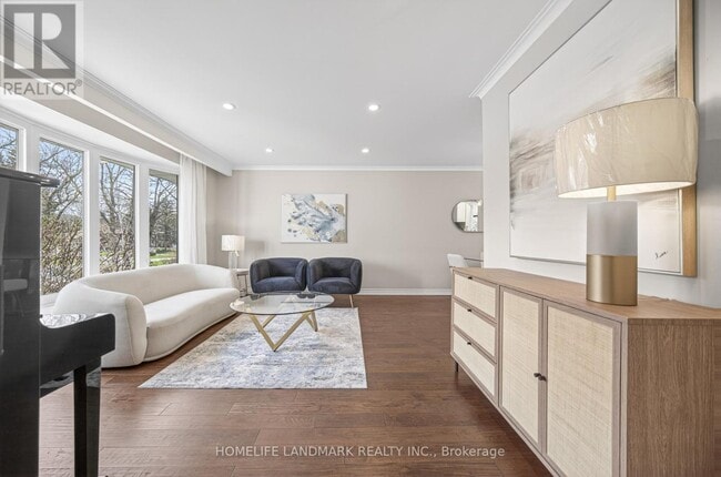 Building Photo - 6 Willowgate Dr